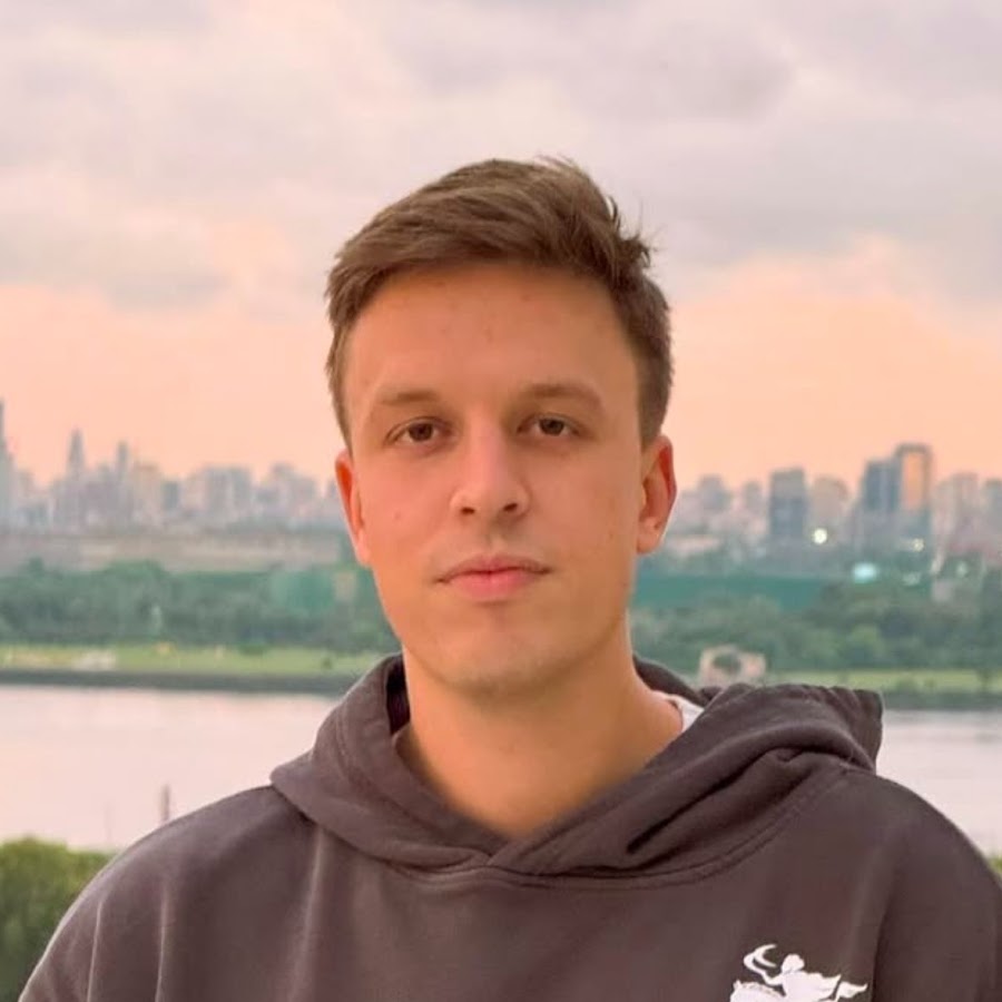 Perfil de Adrián Sáenz